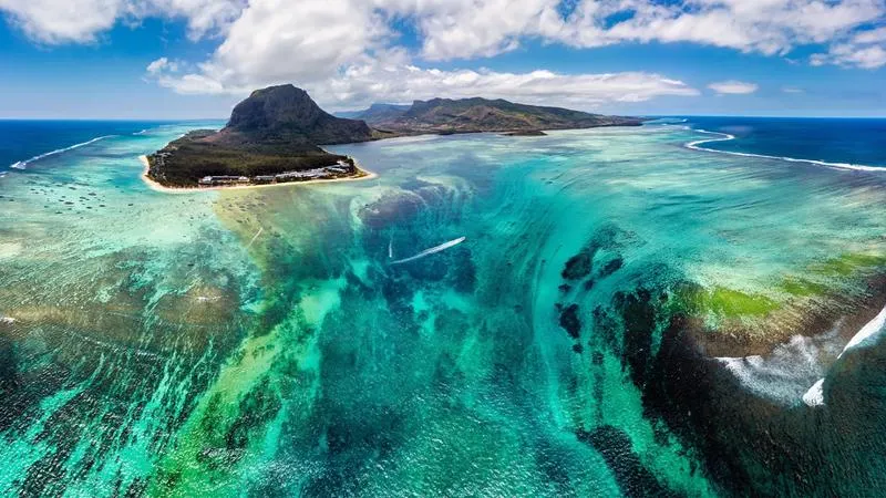 Ile trwa lot do Mauritius? Oto, co warto wiedzieć przed podróżą