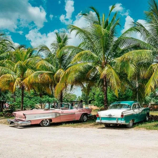 Ile trwa lot z Polski na Kubę i co warto wiedzieć przed podróżą?