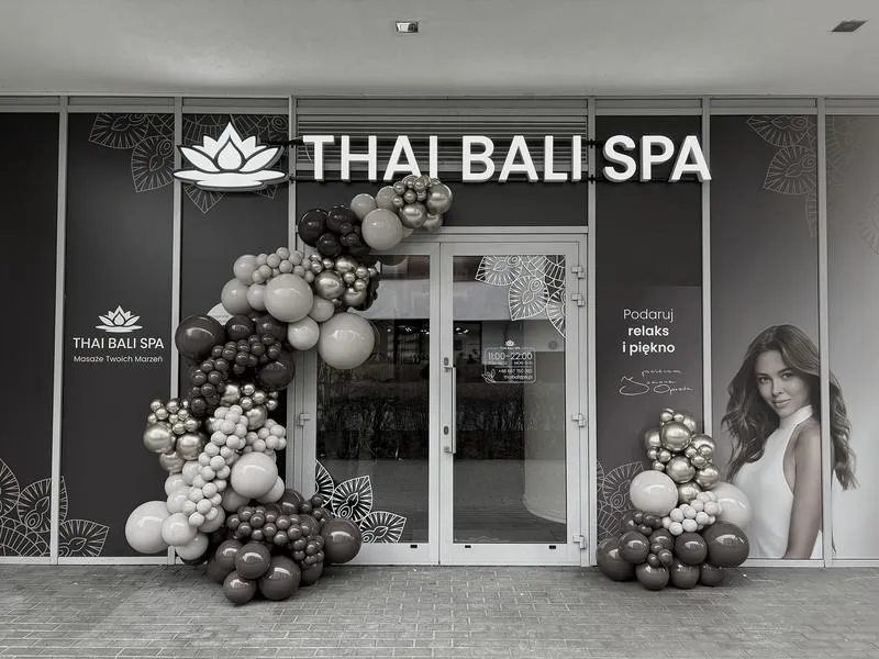 Jak długo trwa lot z Krakowa na Bali? Sprawdź czas podróży i plany!