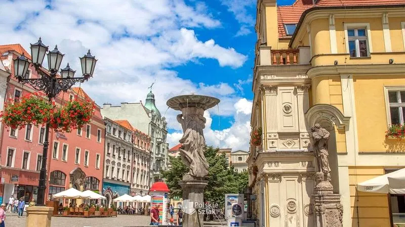 Jak dojechać do Świdnicy? Praktyczny przewodnik dla podróżnych