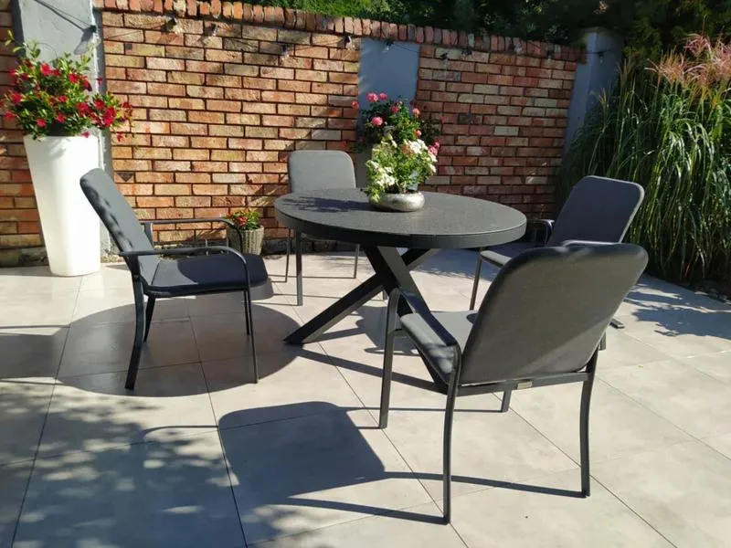 Jak szybko i wygodnie dojechać z Neapolu do Salerno?