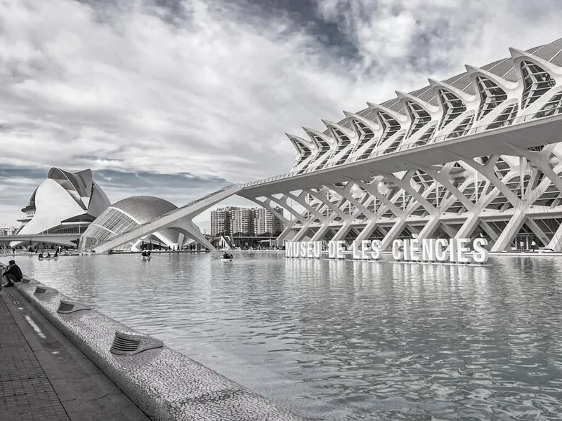 Czynniki wpływające na czas lotu