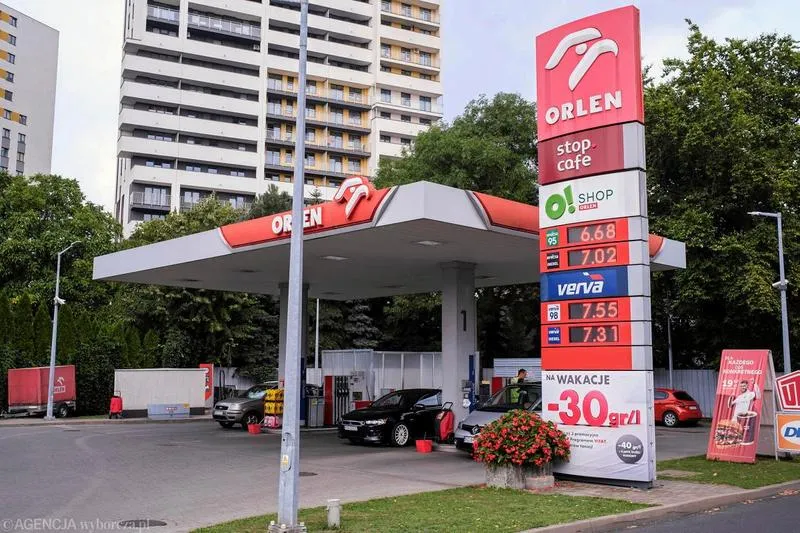 Tankowanie na Ukrainie zalety i wady