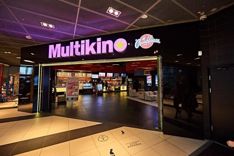 Wybór filmu i seansu Multikino