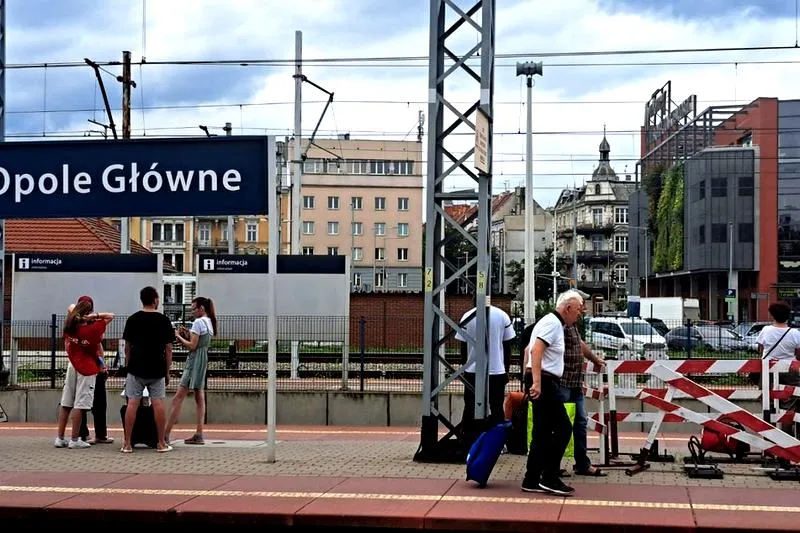 Zasady zwrotu biletów PKP